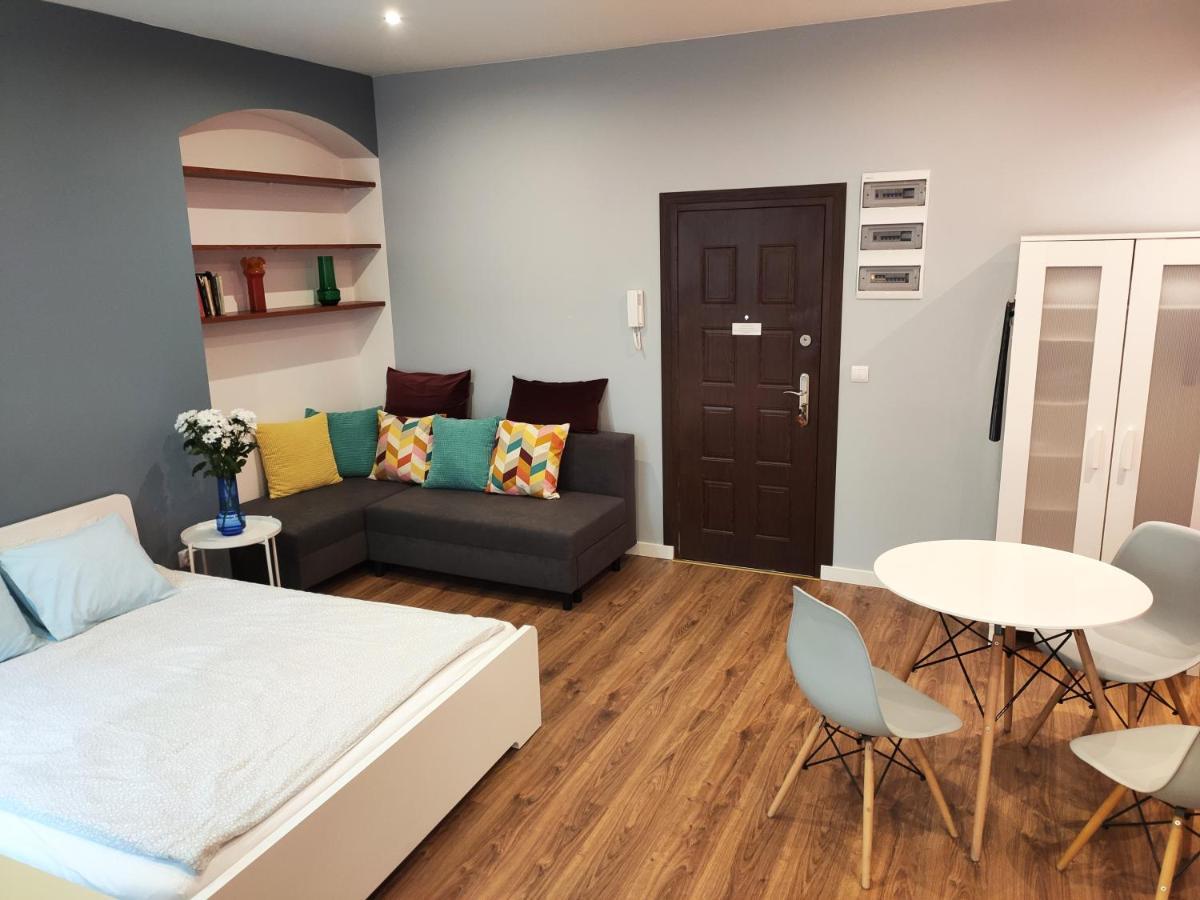Centrum Apartament Old Town Swidnica  Luaran gambar